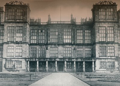 Hardwick Hall, een zetel van Zijne Genade de Hertog van Devonshire, ca. 1907 door Leonard Willoughby