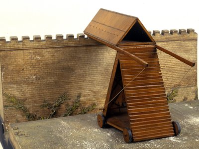 Leonardo da Vinci aanvals machine - Museum voor Wetenschap en Techniek van Leonardo da Vinci, in Milaan door Leonardo da (after) Vinci