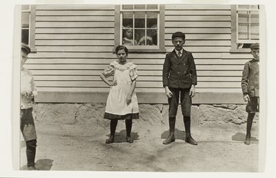 Edward St. Germain en zijn zus Delia, Phoenix, Rhode Island, April 1909 door Lewis Wickes Hine