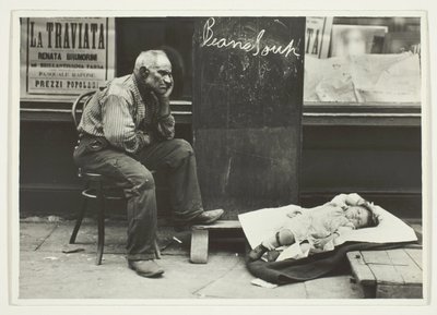 Frisse lucht voor de baby, New York East Side door Lewis Wickes Hine