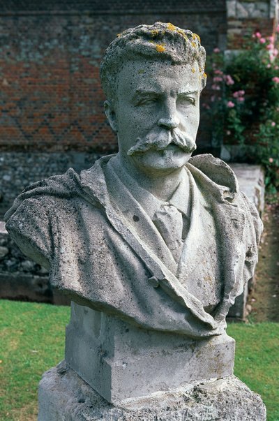 Buste van Guy De Maupassant, tuin van het Kasteel van Miromesnil, Frankrijk, Boven-Normandië door Unbekannt Unbekannt