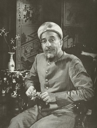 Een Mamujee, Esq door Lionel Wendt