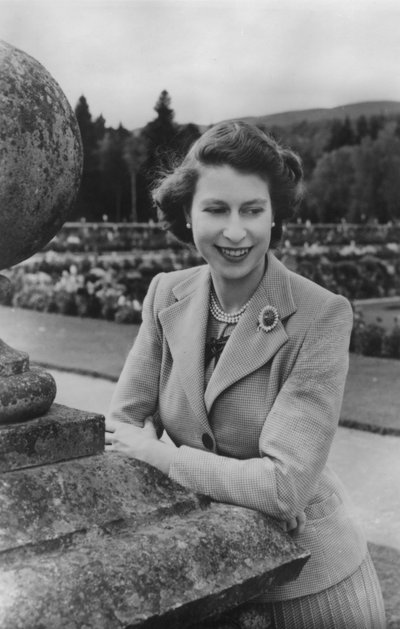 Koningin Elizabeth II in Balmoral, 28 september 1952 door Lisa Sheridan