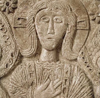 Archeologie van de Middeleeuwen. Barbaarse kunst van Lombardije: detail van Christus, laag reliëf van het altaar van Hertog Rachis. Beeldhouwwerk, Lombardische kunst, 737-744 door Lombard School