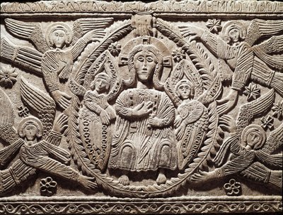 Lombardische kunst: Christus in glorie, laag reliëf van het altaar van Hertog Rachis (Ratchis of Ratgis) - Beeldhouwwerk, Lombardische kunst, 737-744 Cividale del Friuli, Chretien Museum, schat van de kathedraal door Lombard School