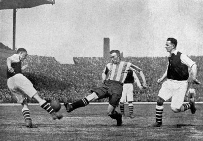 Actie uit een Arsenal v Sheffield United voetbalwedstrijd door London News Agency