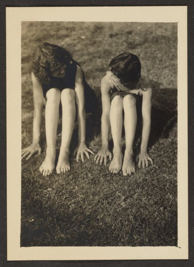 [Armen en benen]. door Louis Fleckenstein