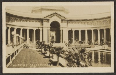 [Court of Palms, Pan Pacific International Exposition (P.P.I.E.)]. door Louis Fleckenstein
