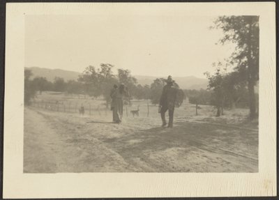 [Figuren in landelijk landschap]. door Louis Fleckenstein
