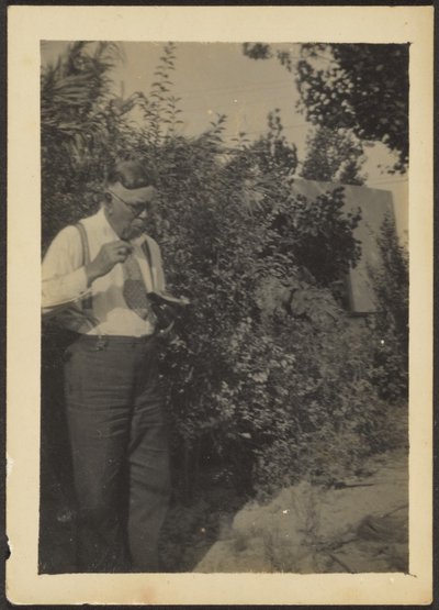 [Fleckenstein Eten in een Tuin]. door Louis Fleckenstein