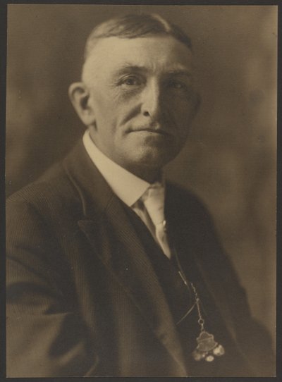  door Louis Fleckenstein