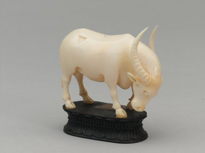 Zwarte loper, schaakstuk, India, circa 1820 door Louis Thomas Bardel