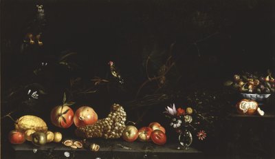 Stilleven met fruit, bloemen, een havik en een distelvink door Luca Forte