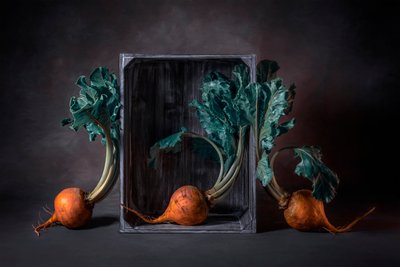 Rustiek stilleven met gouden bieten door Lydia Jacobs