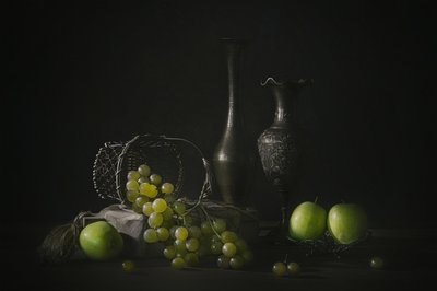 Somberheid bij druiven en appels door Lydia Jacobs