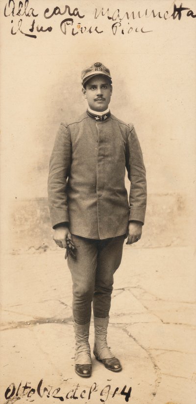 Ansichtkaart met korporaal van het 50e Regiment. Infanterie, student officier aanvulling door Mangini Mangini