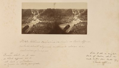 Laatste waterval in de Paulo Affonso serie rechts op enige afstand onder de hoofdwatervallen door Marc Ferrez