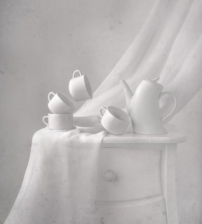 Drijvende witte thee door Margareth Perfoncio
