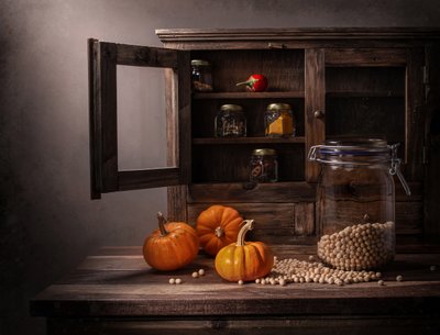 Rustieke herfstvoorraadkast door Margareth Perfoncio