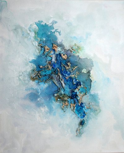 Deep Blue Gold Abstract door Marina Nelson