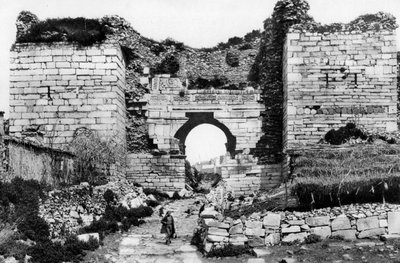 Poort, Efeze, Turkije, 1937 door Martin Hurlimann