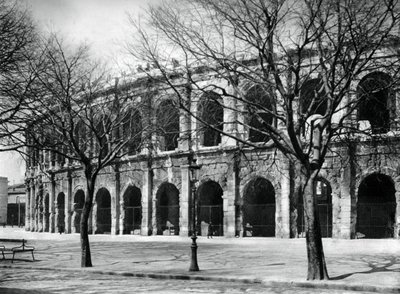 De Romeinse arena, Nîmes, Provence, Frankrijk door Martin Hurlimann
