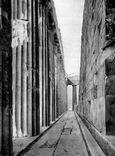De noordzijde van het Parthenon, Athene, 1937 door Martin Hurlimann
