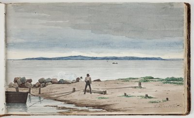 Uitzicht op een Strandlandschap met Stormwolken aan de Hemel. Twee Mannen Werken bij een Boot en een Vuur op de Voorgrond door Martinus Rørbye