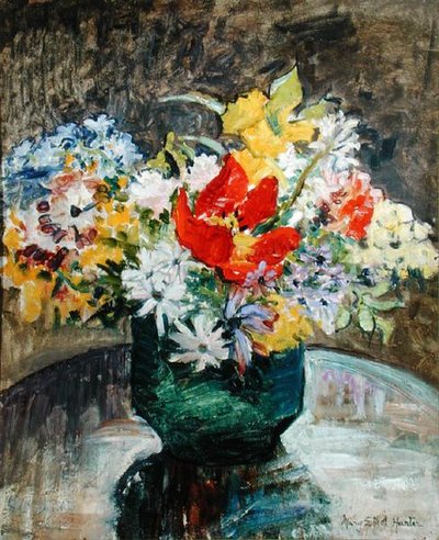 Bloemen in een groene vaas door Mary Ethel Hunter