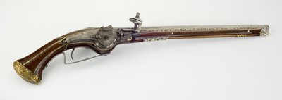 Een paar wielslot-holsterpistolen, c.1650 door Master H. W.