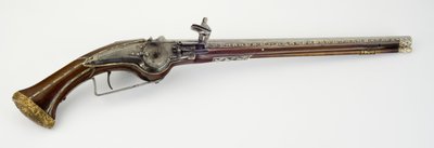 Een van een Paar Wielslot Holster Pistolen door Master H. W.