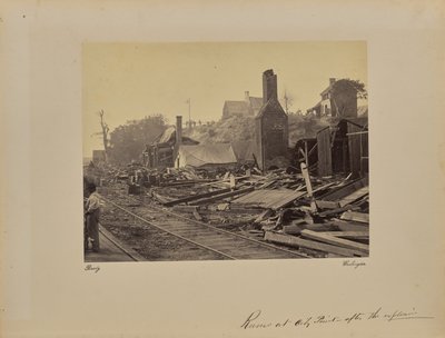 Ruïnes bij City Point - Na de explosie door Mathew B. Brady