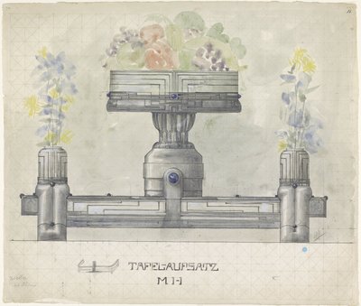 Ontwerp voor een zilveren tafelstuk, versierd met bloemen en fruit door Mathieu Lauweriks