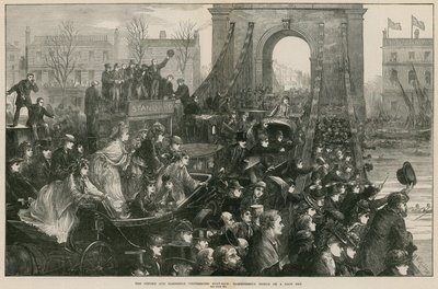 De Oxford en Cambridge Bootrace: Hammersmith Bridge op racedag door Matthew White Ridley