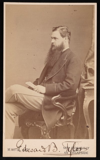 Portret van Edward Burnett Tylor door Maull and Co