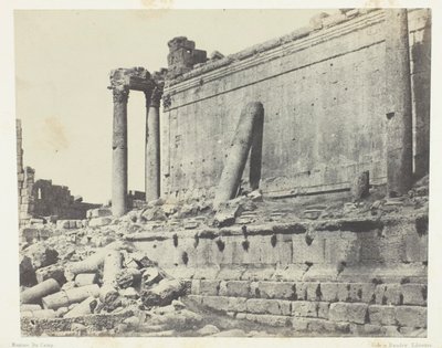 Baalbeck (Heliopolis), Tempel van Jupiter, oostelijke gevel; Syrië door Maxime Du Camp