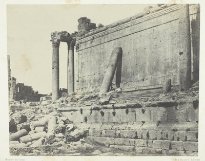 Baalbeck (Heliopolis), Tempel van Jupiter, oostelijke gevel; Syrië door Maxime Du Camp