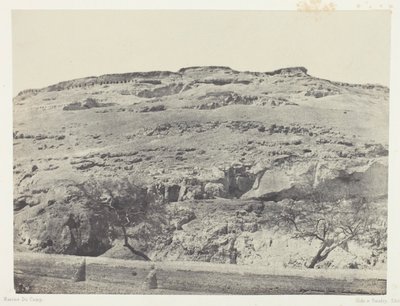 Necropolis van het oude Lycopolis, Boven-Egypte, plaat 12 uit het album "Egypte, Nubie, Palestina en Syrie" (1852) door Maxime Du Camp