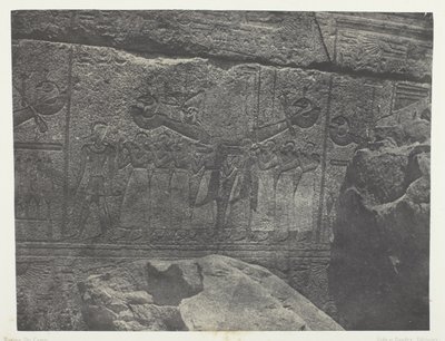 Paleis van Karnak, Externe sculpturen van het granieten heiligdom; Thebe door Maxime Du Camp