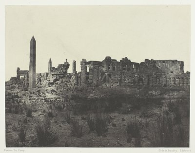 Paleis van Karnak, Algemeen uitzicht op de ruïnes, genomen in het noorden; Thebe door Maxime Du Camp