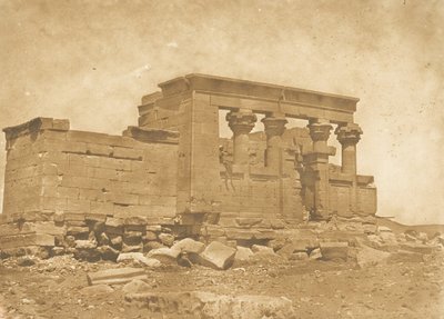 Pronaos du Temple de Déboude Parembole, 10 april 1850 door Maxime Du Camp