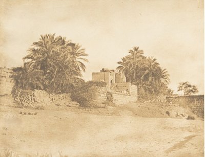 Ruïnes van een Romeinse Triomfboog, in Philae, april 1850 door Maxime Du Camp