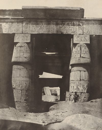 Thebe: Karnak, Portiek van de Tempel van Khons, 1850 door Maxime Du Camp