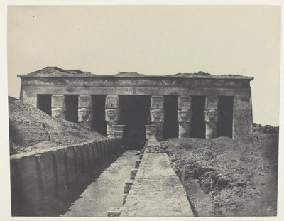 Algemeen Uitzicht, Grote Tempel van Dendera (Teutyres), Opper-Egypte door Maxime Du Camp