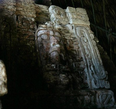 Architecturaal masker, Tempel van de Mascarones, Kohunlich, Yucatán-schiereiland, Mexico, Vroege Klassieke Periode (300-600 AD) door Mayan Mayan