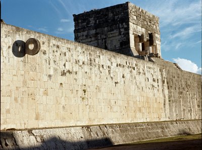 Grote balspelbaan door Mayan Mayan