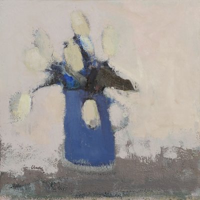 Witte tulpen blauwe kan, 2017 door Michael (BACS) Clark