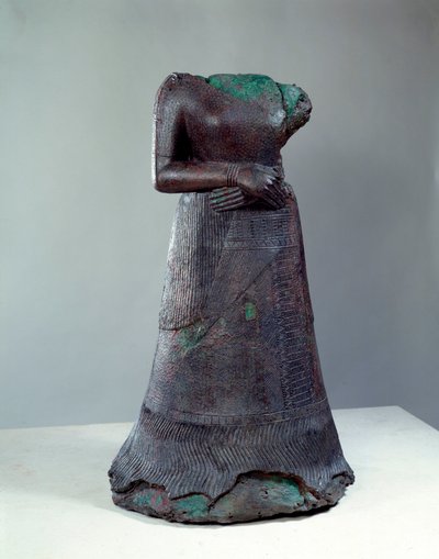 Elamitische beschaving: bronzen standbeeld van koningin Napir Asu met elamitische inscriptie door Middle Elamite Period
