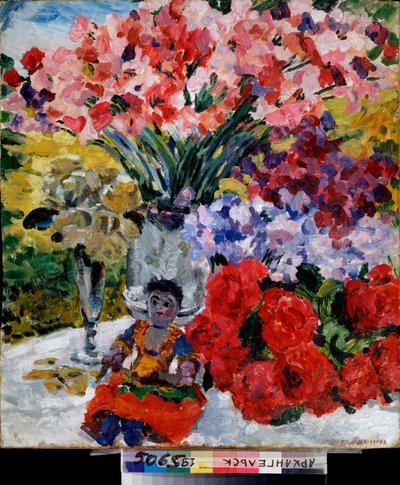 Bloemen en een pop door Mikhail Nikolayevich Yakovlev