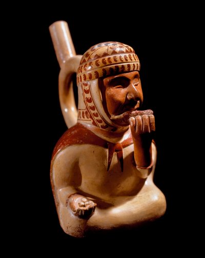 Precolumbiaanse kunst, Mochica beschaving: antropomorfe vaas die een blinde bedelaar voorstelt die een muziekinstrument bespeelt door Moche Moche